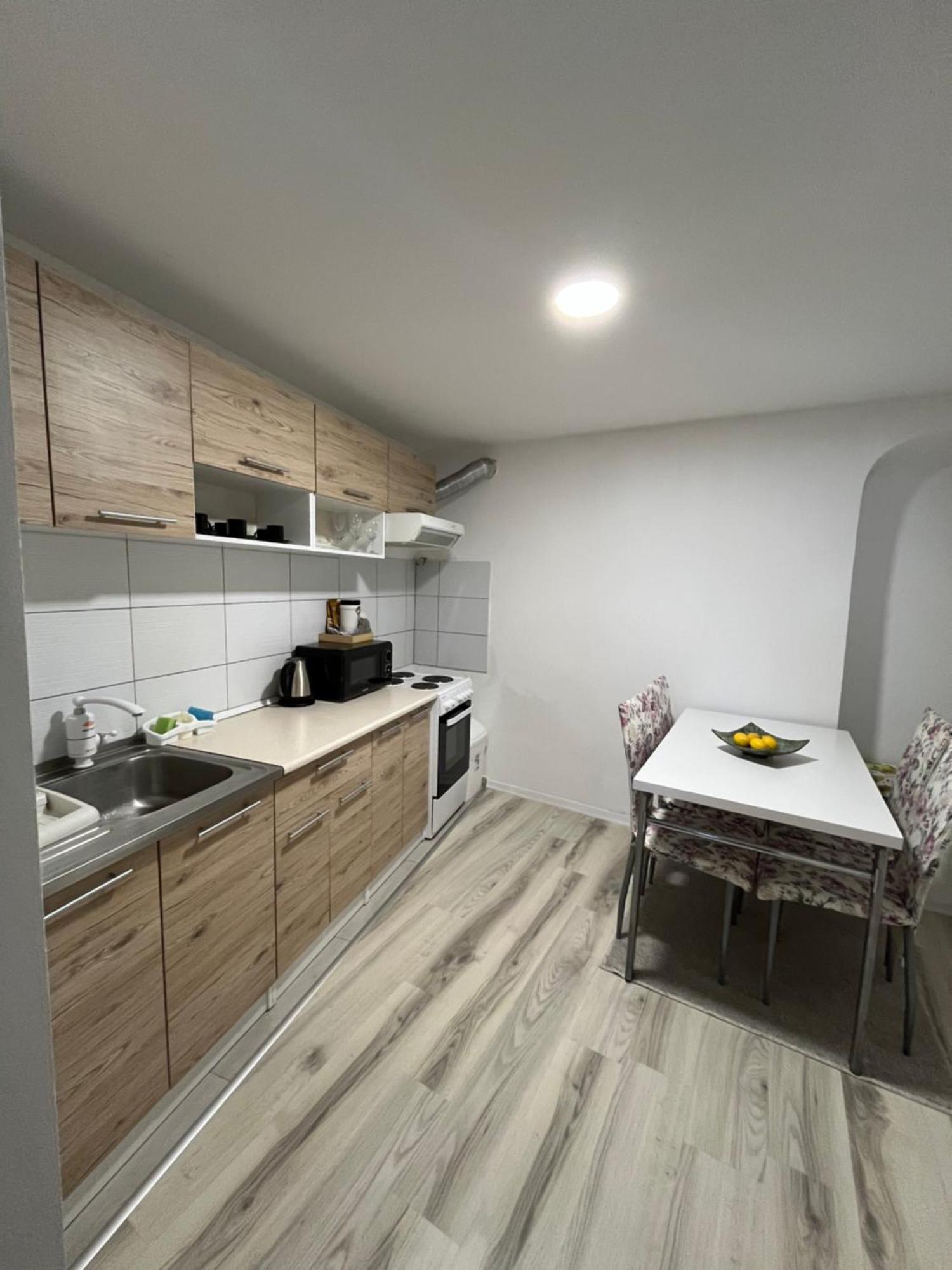 Apartman Nermin Мостар Экстерьер фото