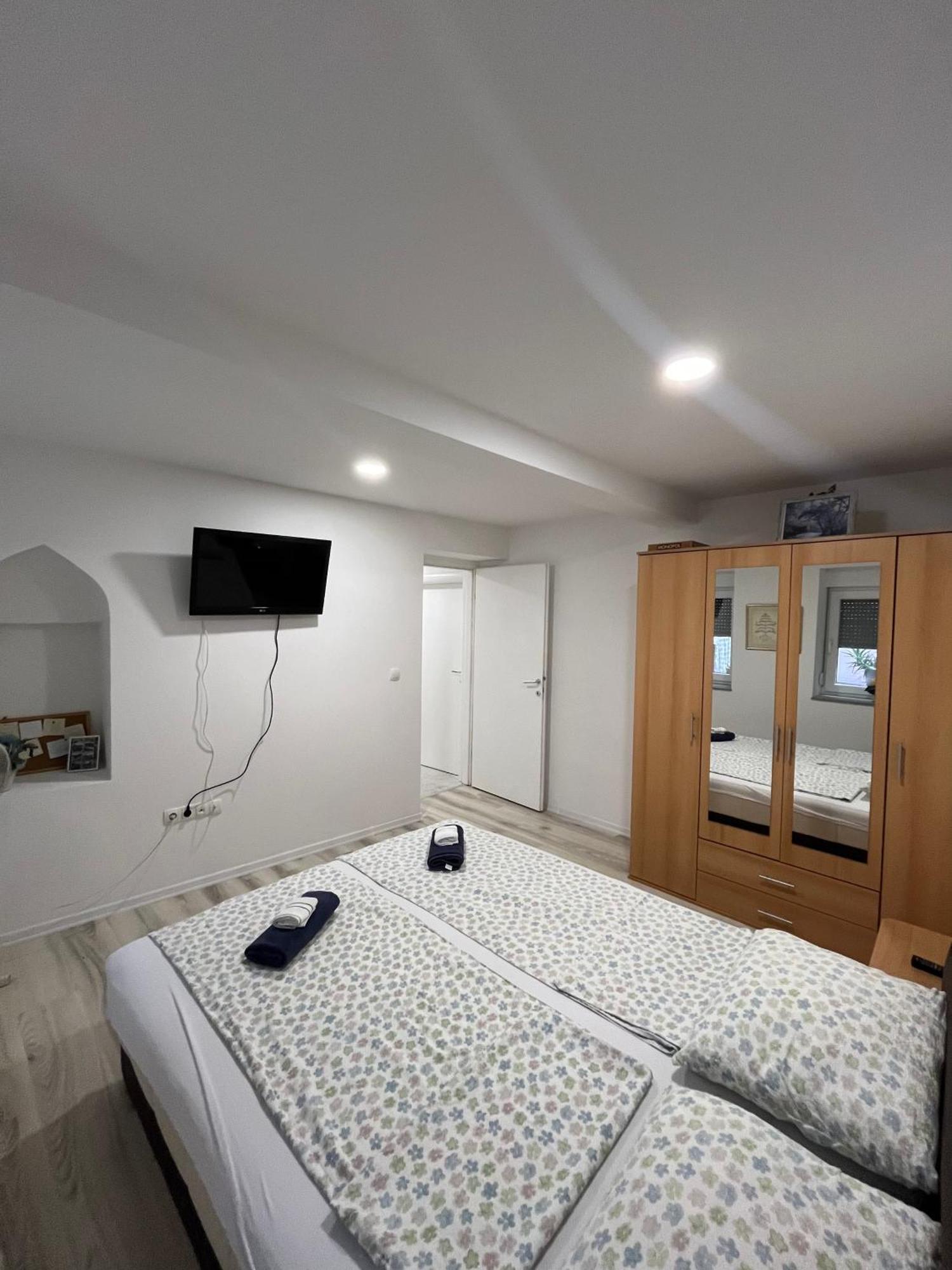 Apartman Nermin Мостар Экстерьер фото