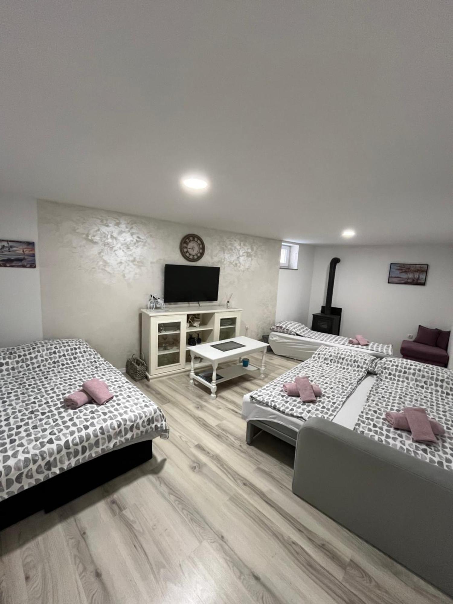 Apartman Nermin Мостар Экстерьер фото
